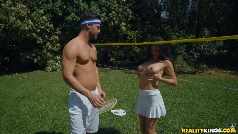 BigNaturalsGabrielaLopezBadmintonBoobies